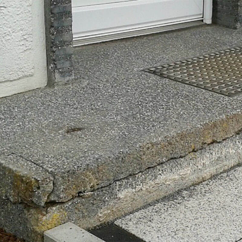 Beschdigte Podeste und Treppen Einfamilienhaus Beschdigte Podeste und Treppen Einfamilienhaus