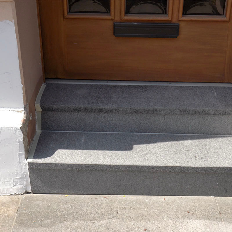 InnoStone-Montag Schritt Nachher